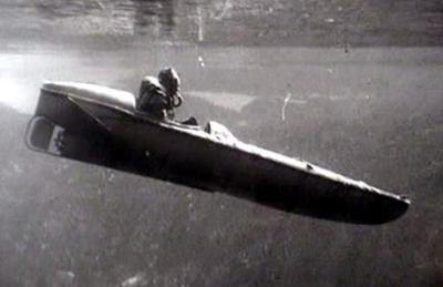 Motorised Submersible Canoe "Sleeping Beauty"
