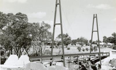 Baron Way footbridge