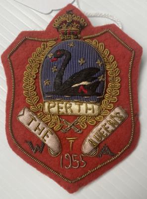 Queen's PM badge