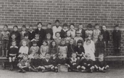 PHOTOGRAPH: SUBIACO PRIMARY SCHOOL