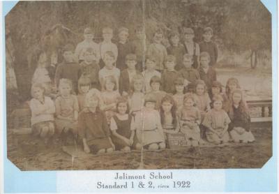 PHOTOGRAPH: JOLIMONT PRIMARY SCHOOL, STANDARD 1&2