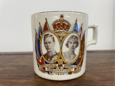 Souvenir - George VI Coronation mug