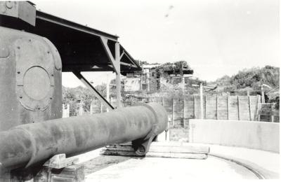 Western Australia, Rottnest Island. Bickley Battery, F2 Gun, circa 1960