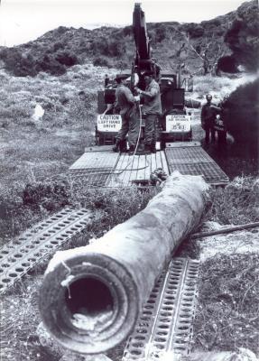 Western Australia, Rottnest Island, Bickley Battery, Recovering barrel, 1980