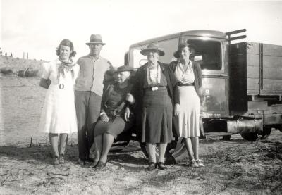 Western Australia, Rottnest Island, 5 Fortress Company vehicle, LAKE family group.