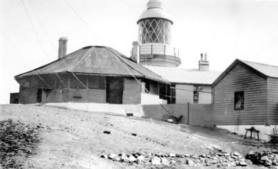 BREAKSEA LIGHTHOUSE, OLD QUARTERS, 1916