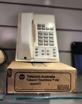 Telstra Touchphone TF200