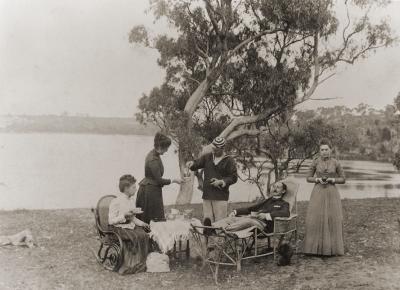 Judge Burnside's Picnic Tea