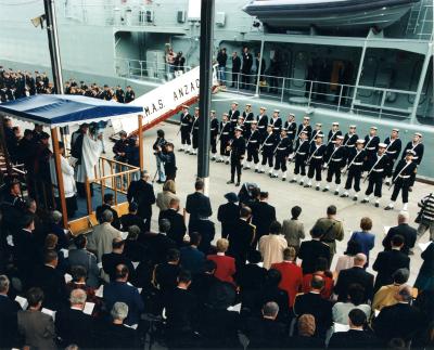 Colour photograph of HMAS Anzac’s blessing service, 18 May 1996