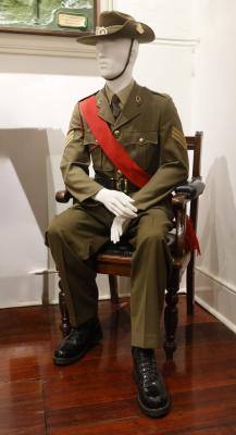 Mannequin Display - Infantry Sergeant Service Dress, 1984