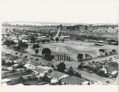 Prosser Oval and the War Memorial