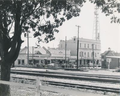 The Arcade and Federal Hotel