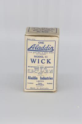 aladdin Hurricane lamp wick No 11 and box