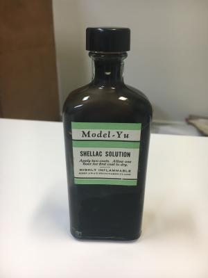 Bottle Shellac solution