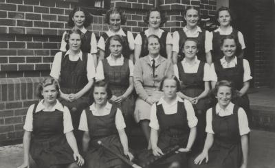 BHS Girls Hockey XI 1941