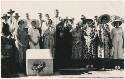 Katanning Historical Society at the Dyliabing Soak Memorial at Badgebup