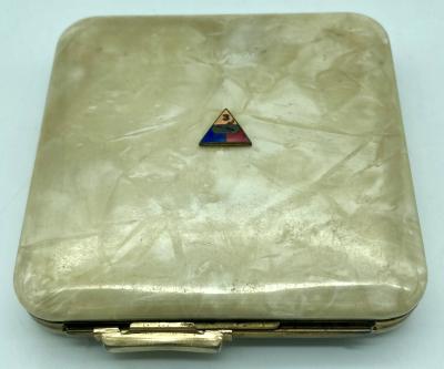 WWII era U.S. Army mother of pearl powder compact with enamel badge