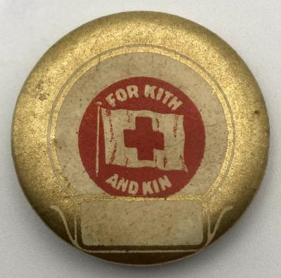 'Red Cross Day' fundraising button 1915 - large size Collector's badge