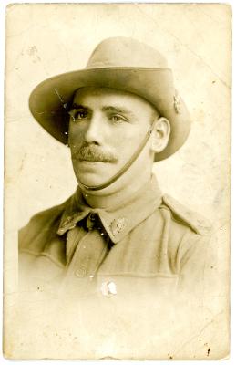 Black & White Photograph Postcard of Pte. David SCOTT 613 to his brother Pte. Albert George SCOTT 892