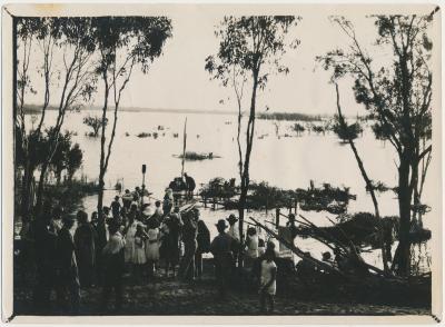 Views of Coyrecup River and Lake