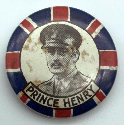 Souvenir button featuring a portrait of Prince Henry