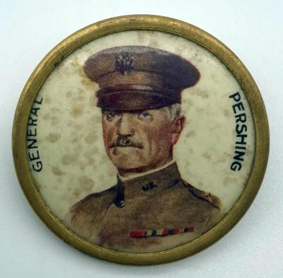 WWI fundraising button featuring the portrait of General Pershing
