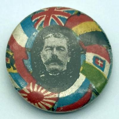 WWI patriotic button featuring Lord Kitchener and the flags of the allies