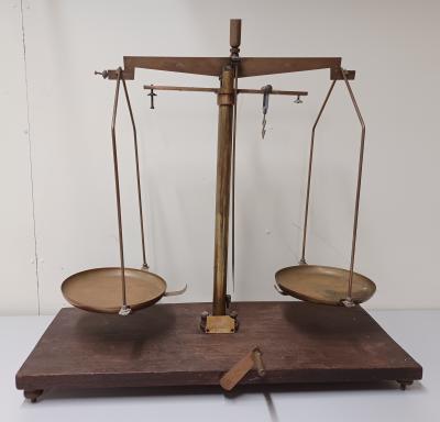 Griffin & Tatlock Scales