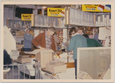 Fairhead's Newsagency