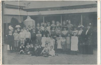 Moojebing School Children