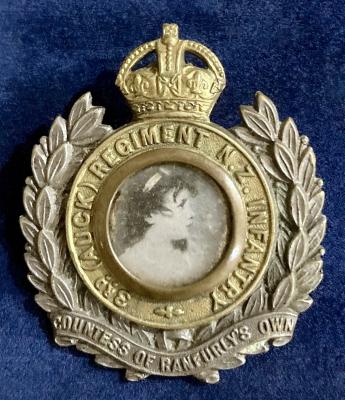 WWI Countess of Ranfurly's Own Regiment cap badge sweetheart brooch