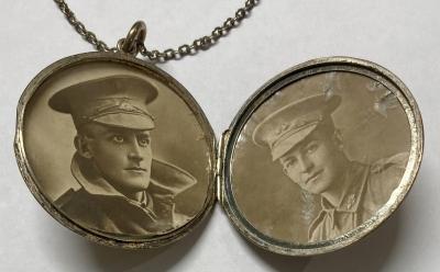 WWI era sterling silver pendant locket featuring an Australian soldier