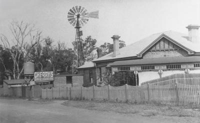 Cherrys Dry Cleaners, Claremont