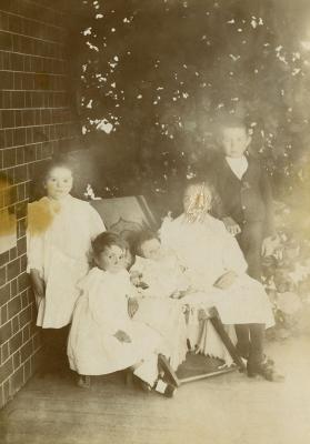 Booth Children