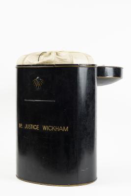 WIG TIN WITH WIG COVER, WICKHAM