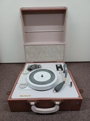 Portable Record Player - AWA Radiola