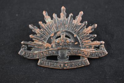 First World War Rising Sun Hat Badge