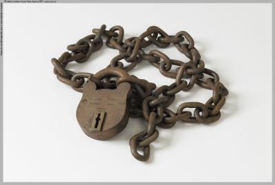 Chain with padlock