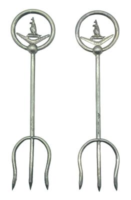 Silver plated trident bread forks with decorative tops - Kangaroo
