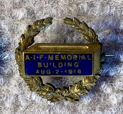 A.I.F. Memorial fundraising badge - gilt and enamel