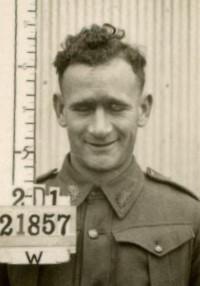 World War 2, Western Australia, Rottnest Island AIF Enlistment, W21857 to WX25043 O'NEILL, 1942