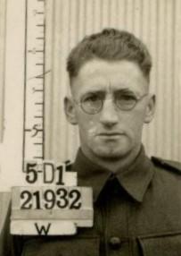 World War 2, Western Australia, Rottnest Island AIF Enlistment, W21932 to WX25407 YOUNG, 1942