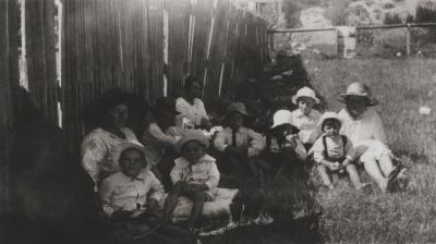 Shaw Family At The Bay Road Reserve
