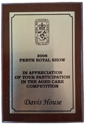 25-240 2006 Perth Royal Show Participation Plaque image without background 