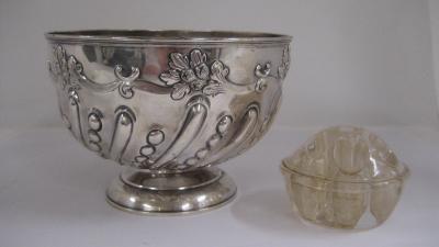Sterling Silver Rose Bowl with Glass Flower Holder 