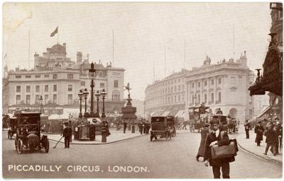 First World War Postcard ‘Piccadilly Circus London’ sent from Pte. Edward Charles MOUCHEMORE, 6351