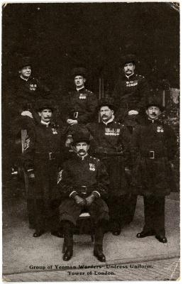 First World War ‘Group of Yeoman Warders’ Postcard sent from Pte. Edward Charles MOUCHEMORE, 6351