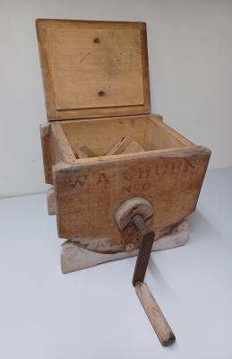Manual Butter Churn (wooden)