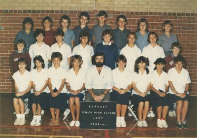 BSHS Class Photograph - Year 9T 1987