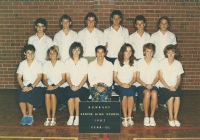 BSHS Class Photograph - Year 12L 1987